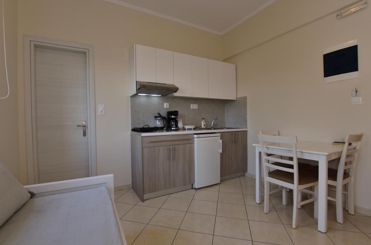 Flisvos Rooms Палеохора Экстерьер фото